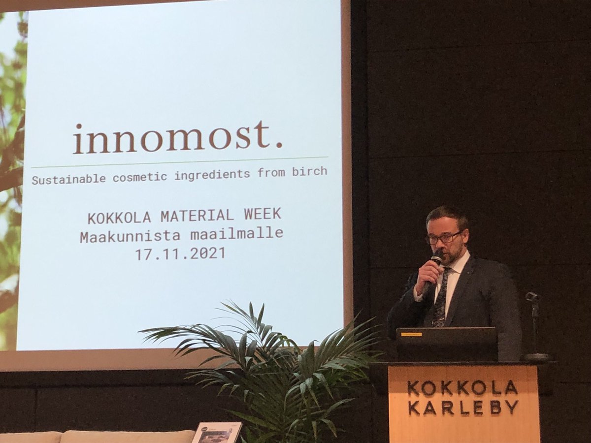 Innomost (@innomost) on Twitter photo Yritysten #kasvu pääteemana. Kiinnostaako? Juuri nyt live esitys #kokkolan kaupungintalolta. Toimitusjohtajamme <a href="/SamiSelkala/">Sami Selkälä</a> kertomassa tarinaamme #kokkolamaterialweek #yrittäjyys #ELYkeskus #teamfinland #businessfinland Yritysten #kasvu pääteemana. Kiinnostaako? Juuri nyt live esitys #kokkolan kaupungintalolta. Toimitusjohtajamme <a href="/SamiSelkala/">Sami Selkälä</a> kertomassa tarinaamme #kokkolamaterialweek #yrittäjyys #ELYkeskus #teamfinland #businessfinland