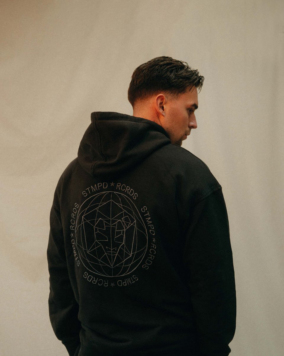 stmpdrcrds's tweet photo. Our new FUNDAMENTALS collection is up now! Including two Hoodies and a Jogger. https://t.co/BxJ2hovJI5 https://t.co/yRW54mR8D7