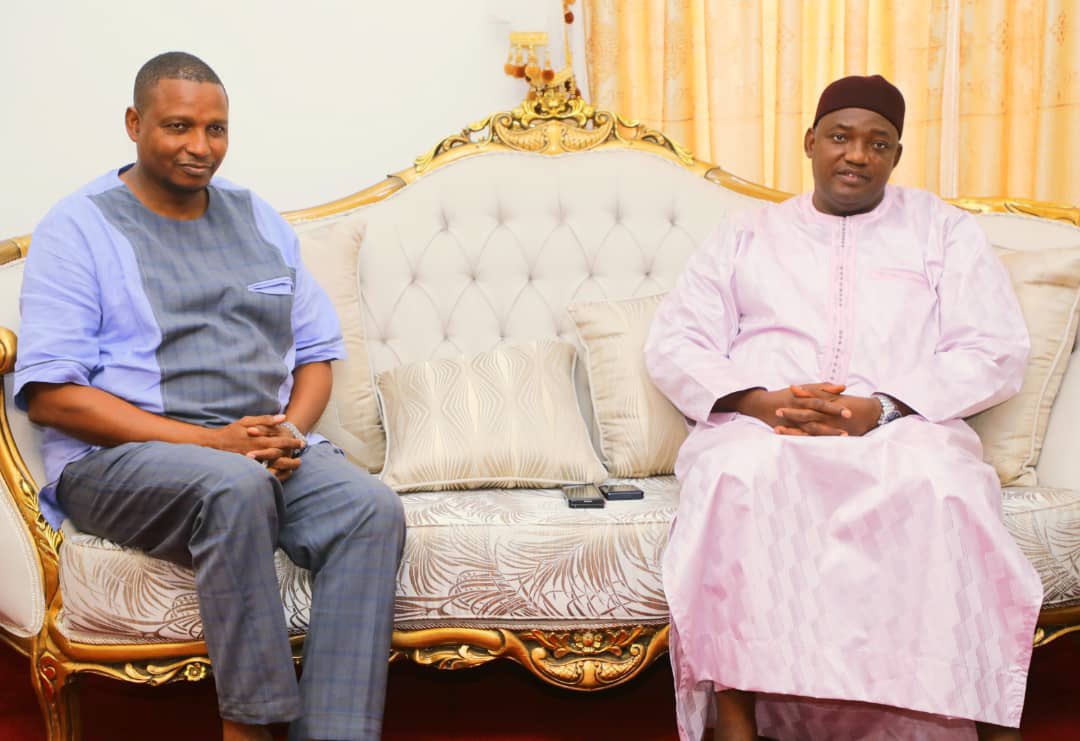 Kerrfatou's tweet photo. Independent Candidate Papa Faal Today Meet And Endorsed President Barrow At His Residence In Mankamang Kunda. https://t.co/GHXDkkew7K