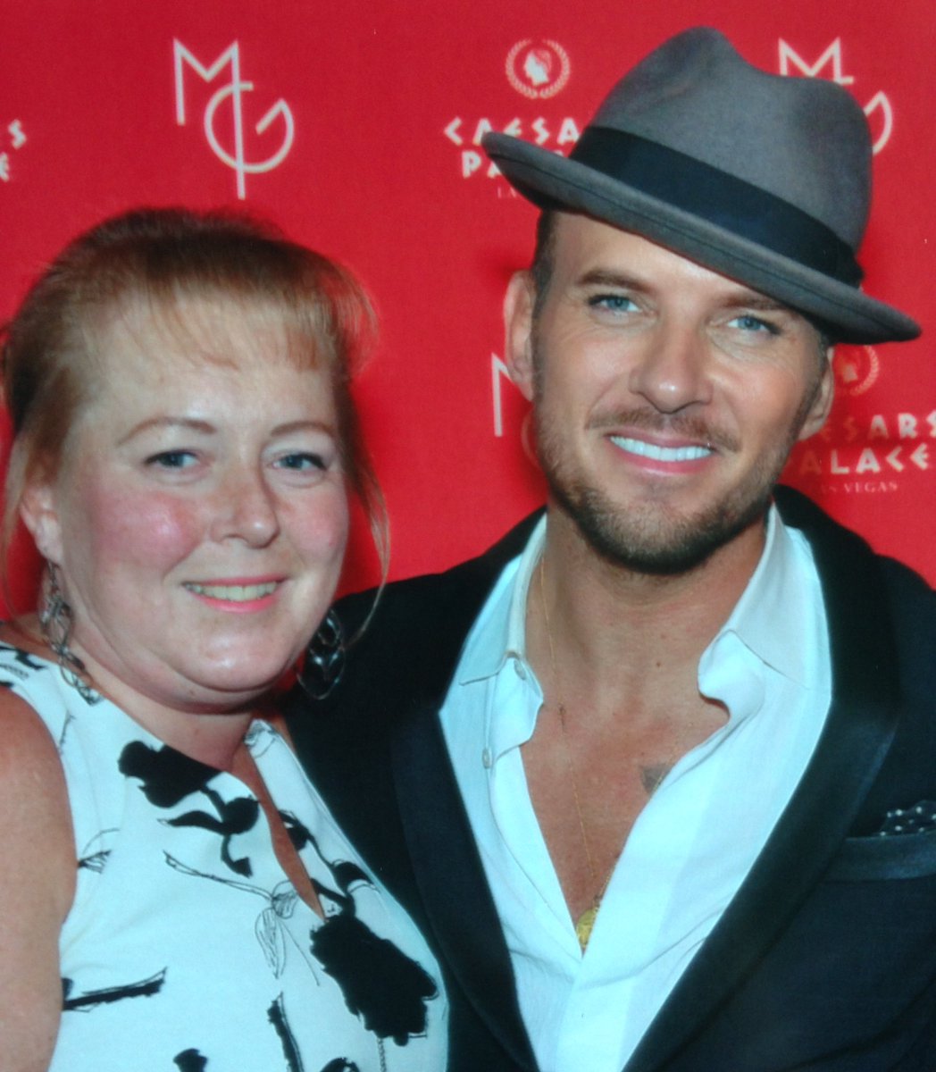 Jayabbo's tweet photo. @SundayBrunchC4 @mattgoss An old one, but my fave. Taken after one of Matt’s shows in Vegas https://t.co/3rKMgkTJn4