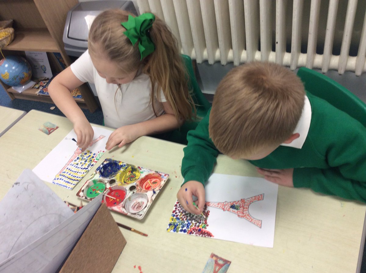 CaldiY2's tweet image. This afternoon we are replicating one of Georges Seurat’s pieces of art using pointillism 
#discoveringwhatispossible
@mimauseful @MbroCouncil @MbroCouncil @vianclark @AETAcademies