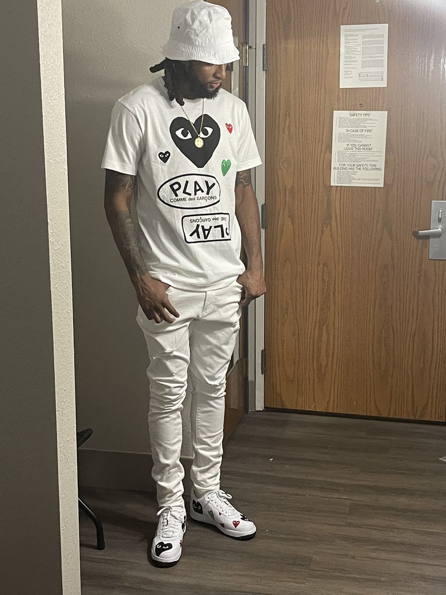 _AlmightyUno's tweet photo. 🦅🎂 Thank You God for another year of life https://t.co/DpisvwOUT0