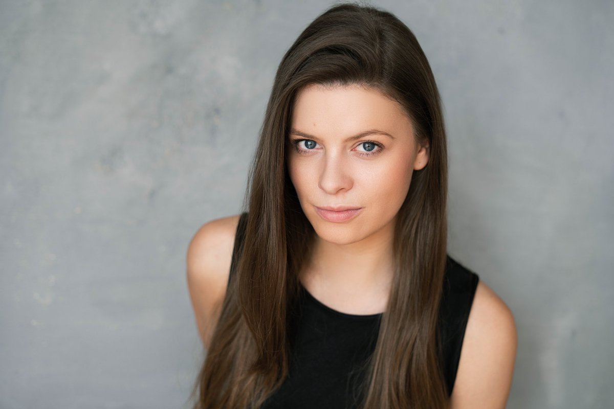 Bison_Arts's tweet photo. Todayβs line up announcement is our very own co-founder & artistic director, @FloraOgilvy 𦬠Flora will be performing a piece from βChutneyβ written by the insanely talented @connolly_reece Reece Connolly π #excited
#herdcommunity #lineupannouncement #monologuenight #bisonarts https://t.co/OZQ1xiK5yD