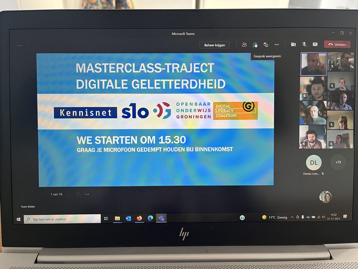 MariekeSimonis's tweet photo. We zijn van start: de eerste bijeenkomst van de masterclass Digitale Geletterdheid in het Onderwijs https://t.co/BAUi90C6lW