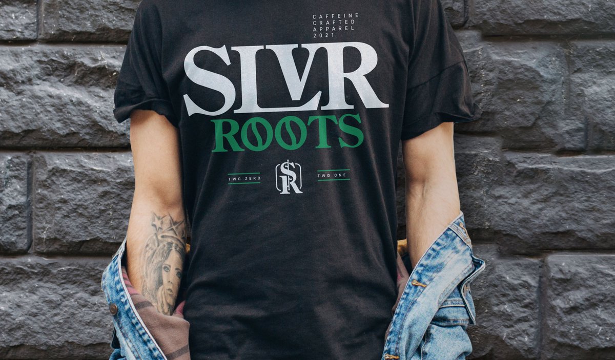 slvroots's tweet photo. Never underestimate the good vibes a comfy tee can bring. From our https://t.co/fdZCDMfVfK collection, it's even softer and comfier than you can imagine - a true definition of a "Staple Tee."
.
#SlvrRoots #CaffeineCrafted #Apparel #Craft #Coffee https://t.co/NEOzshOfVF