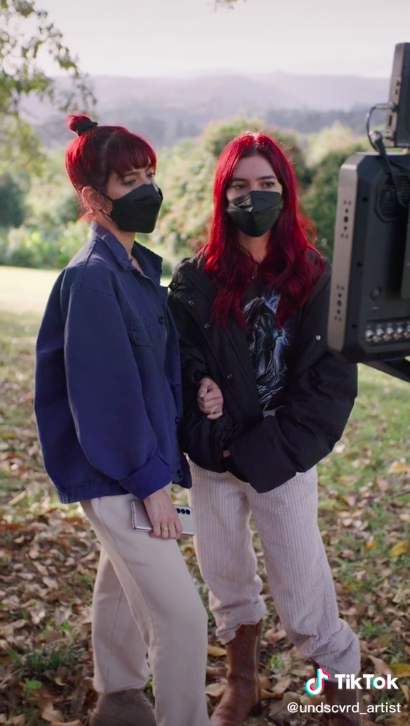 VeronicasPoland's tweet photo. NOWE odcinki TikTokowego show @TheVeronicas x Samsung #UNDSCVRD

Odcinek 23:
https://t.co/bq6gYsDO9O
https://t.co/B2AIDjI4sM
https://t.co/6swJ1HqpB7
https://t.co/fphues79BS
https://t.co/1sIZMzqlY3

Odcinek 24:
https://t.co/4Oor0RhNMG
https://t.co/jUHcB4y4Uh https://t.co/nk3aM31yjf