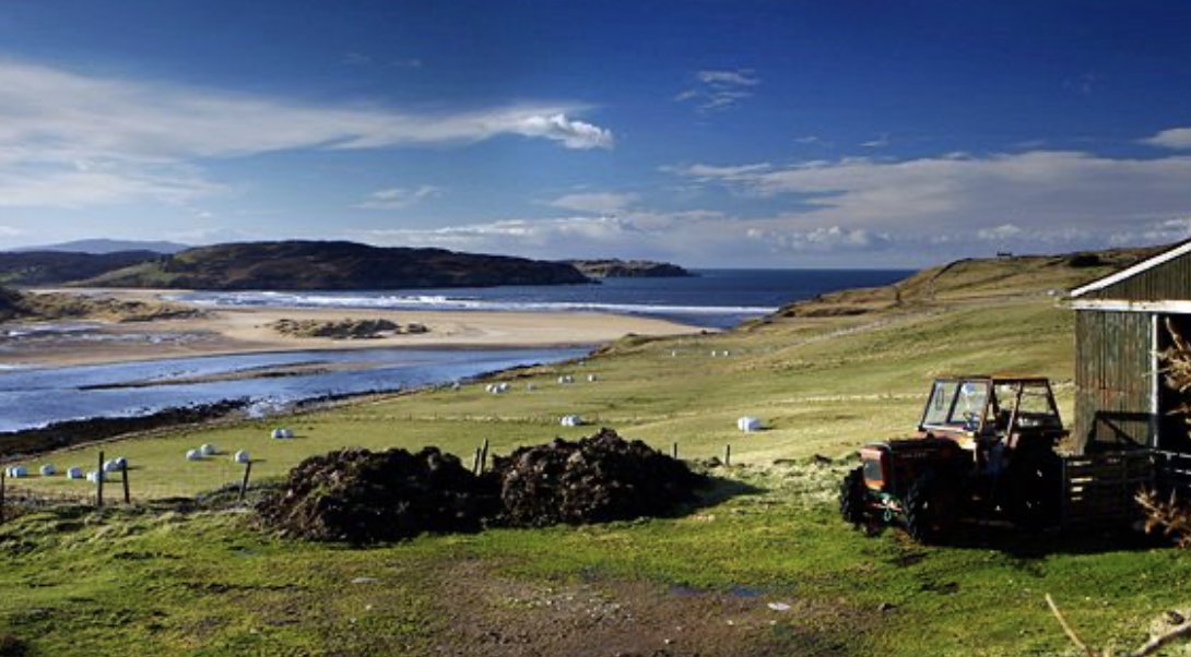 We are looking for a new member to join our team at GAAFS, UoEdinburgh. Full stipend and fees offered to research community ownership and food systems with brilliant supervisors. :-D Please share. findaphd.com/phds/project/c…