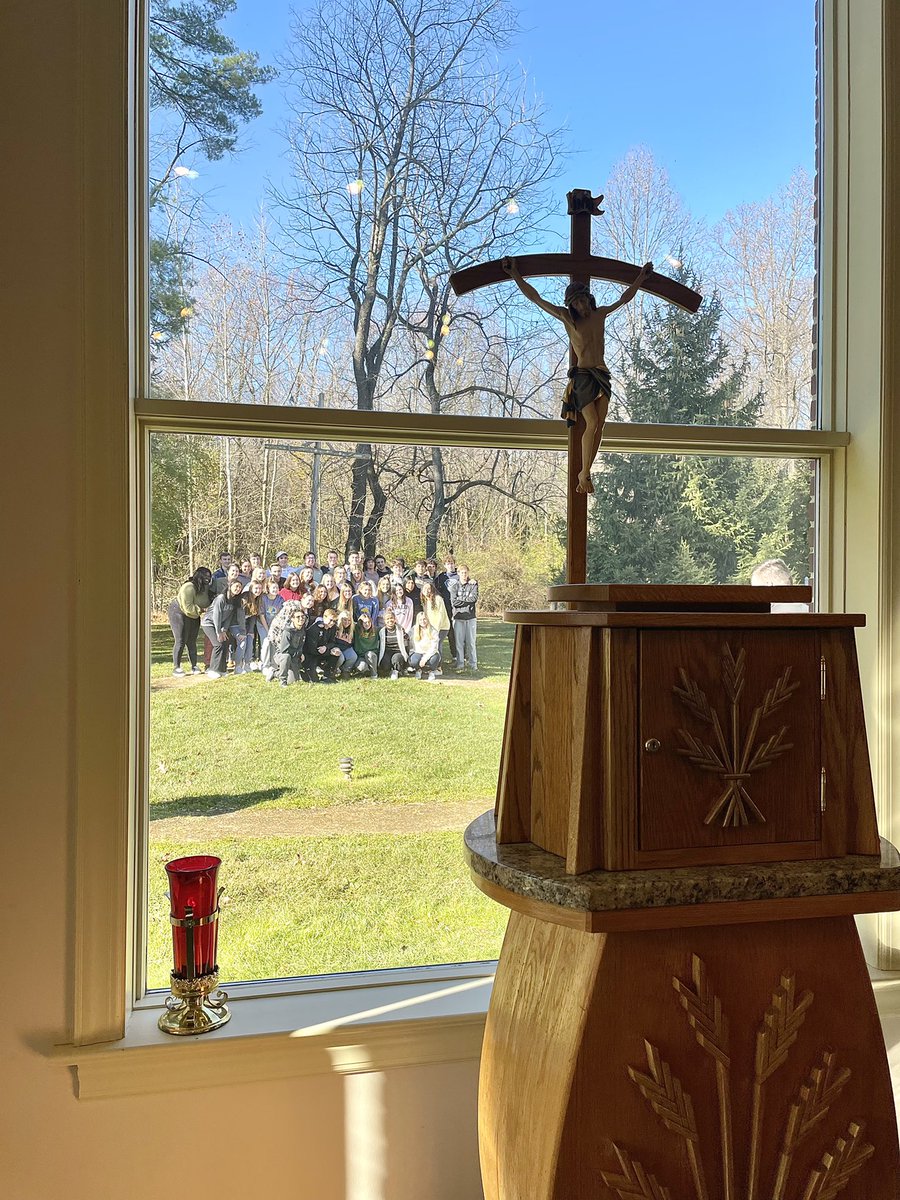 ACCHSVikings's tweet image. #VikingProud Welcome home Kairos XXVII! #LiveTheFourth #FaithTraditionExcellence 💚💛