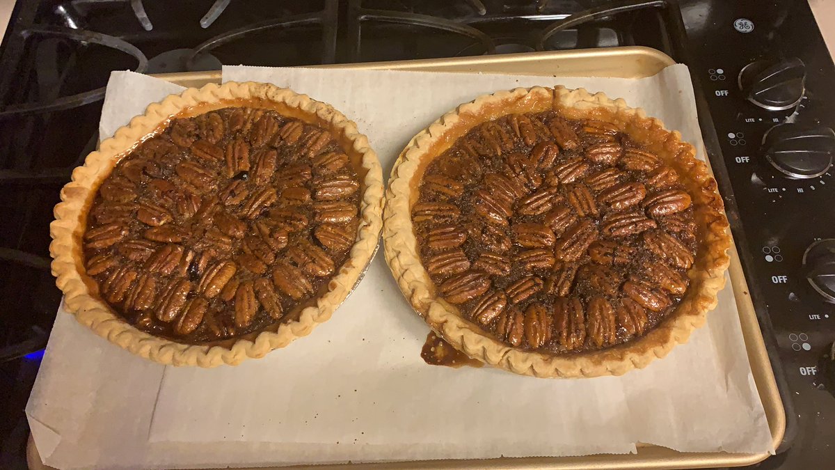I love my wife’s pie.   How do these look @SouthDallasFood ?  Serve with Reddi Wip and #BaileysIrishCream