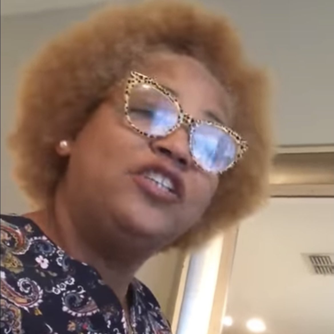 simonilla's tweet image. 