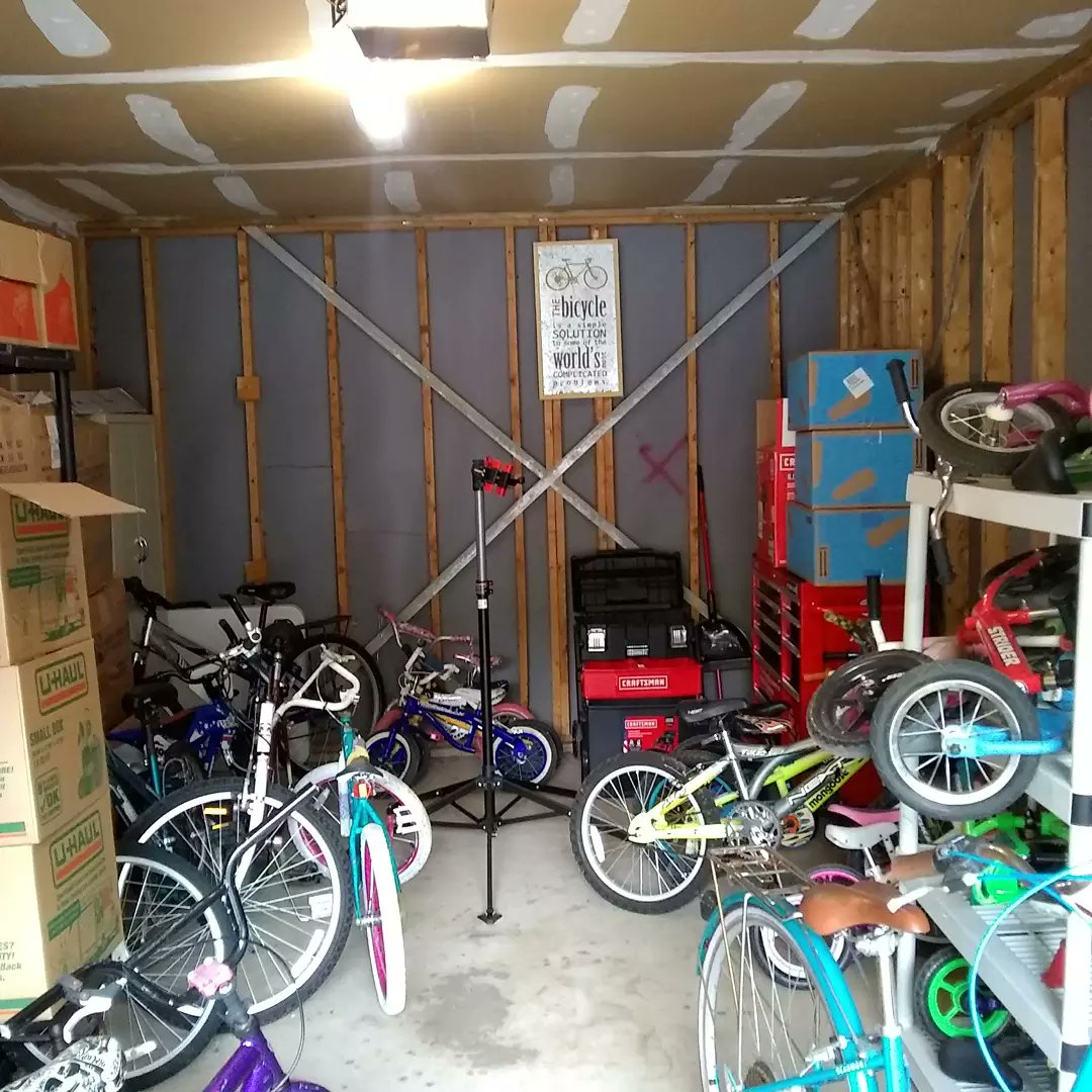 RideThatBicycle's tweet photo. @MarvinREllison Thank you for gift cards in 2020 and 2021. We have three sets of tools now. https://t.co/f14idMWyYl