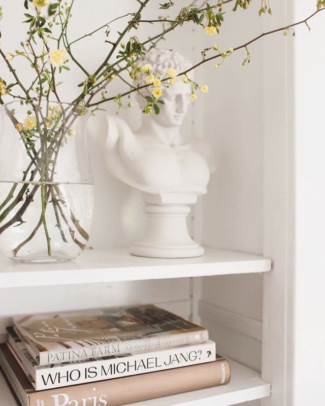 judyalaws's tweet photo. #homeandstyleblog 🌼🤍https://t.co/yc2hvgG355
📷pinterest 
#frenchcountryhome #frenchcottage #vintagefarmhouse #ourfarmhousetribe #americanfarmhouse #ourfarmhouse #useyoursilver #frenchinteriors #frenchinteriors #stylishhome #timelessinteriors #ourfarmhousetribe https://t.co/3bkYL18Z4d