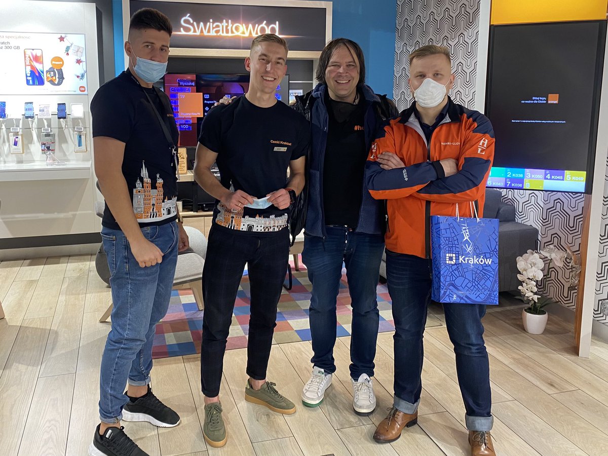 Łukasz Guzik tweet media