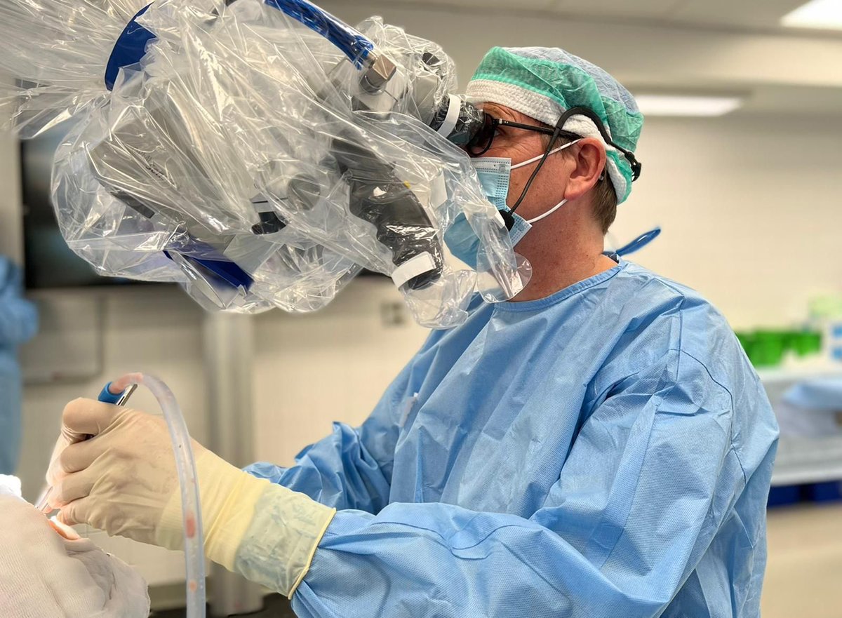 EANSonline50's tweet photo. What an exciting 1st day of the EANS CRANIAL STEP I HANDS-ON COURSE!

Participants receive #hand_on #learning in the essential neurosurgical anatomy, the planning of surgical procedures, the handling of basic neurosurgical equipment, basic #neurosurgical #cranial approaches! https://t.co/0Z6oAeWm9F