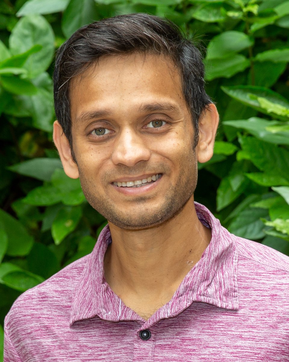 HDSIUCSD's tweet photo. https://t.co/mkIuTM19Sz I Am Data Science featuring @MountainOfMoon Arya Mazumdar, and his thoughts on #DataScience #UCSD #UCSanDiego #IAmDataScience https://t.co/uz5YETkNsx