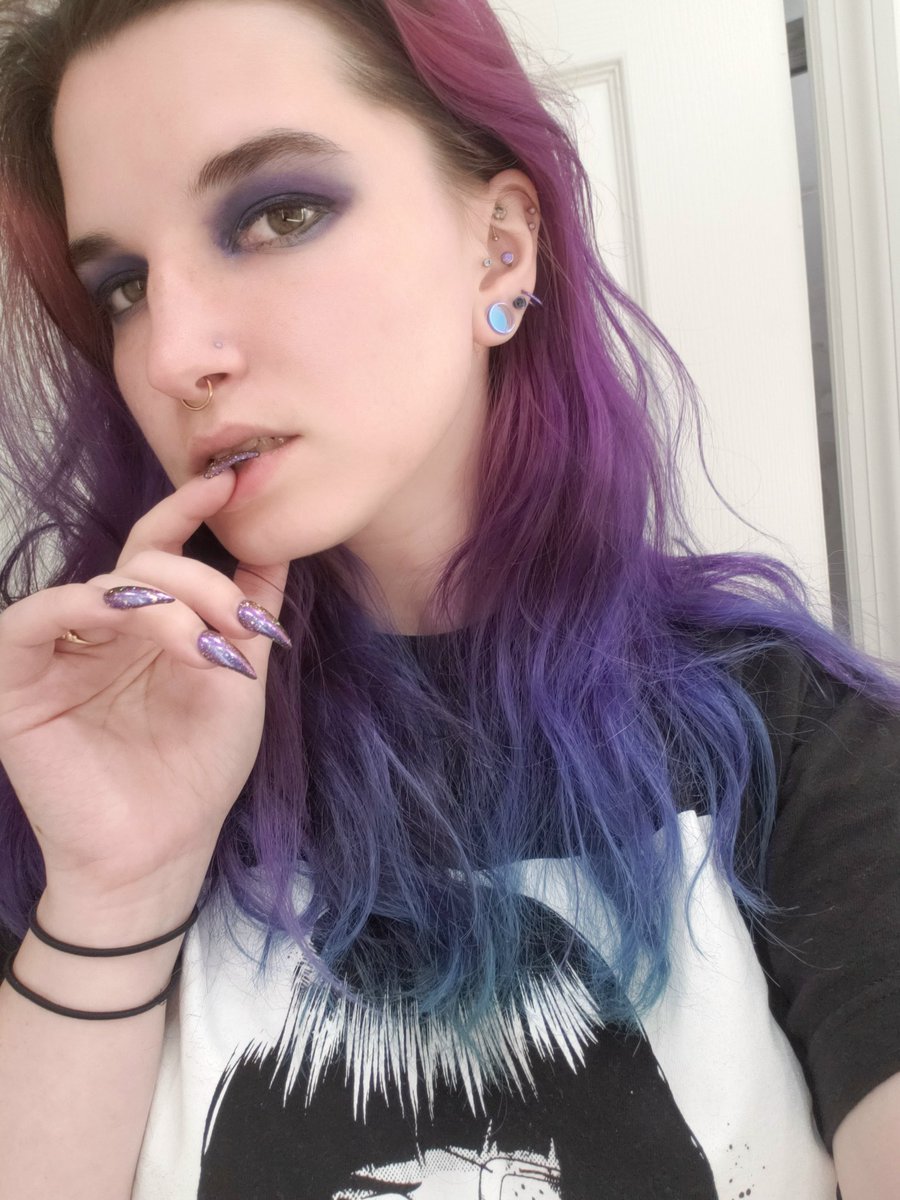 JustJesscaa's tweet photo. I looked good yesterday 🥰 #juviasplace #talons #mybaf https://t.co/RHtmha6OMj