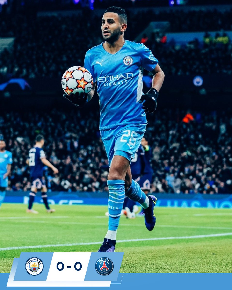 ManCityFra's tweet photo. C'mon @Mahrez22 ⚡️

🔵 0-0 🔴 #ManCity https://t.co/0KxvTPdUBt