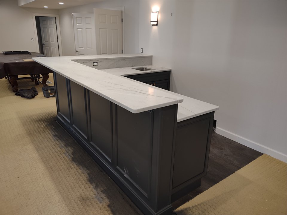 EliteStoneFab's tweet photo. ESF recently completed another countertop installation including a downstairs bar and lower level vanity with matching marble stone. Just in time for the holidays! https://t.co/aAZbaFPzbU