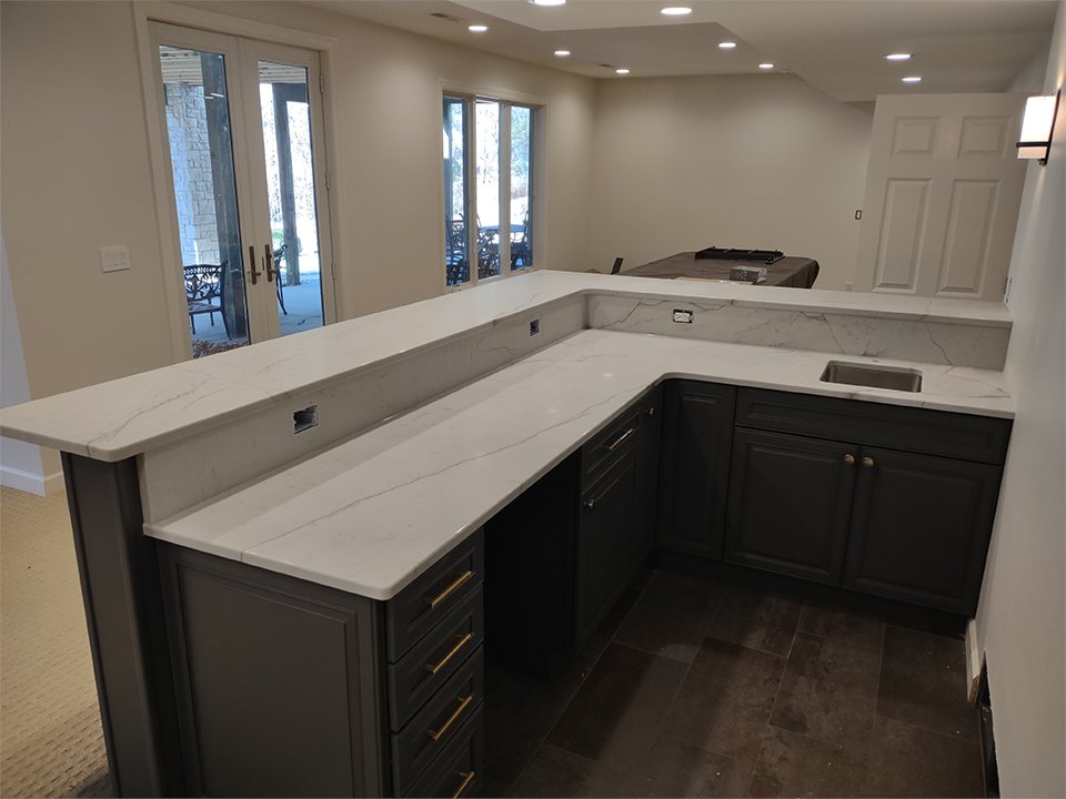 EliteStoneFab's tweet photo. ESF recently completed another countertop installation including a downstairs bar and lower level vanity with matching marble stone. Just in time for the holidays! https://t.co/aAZbaFPzbU