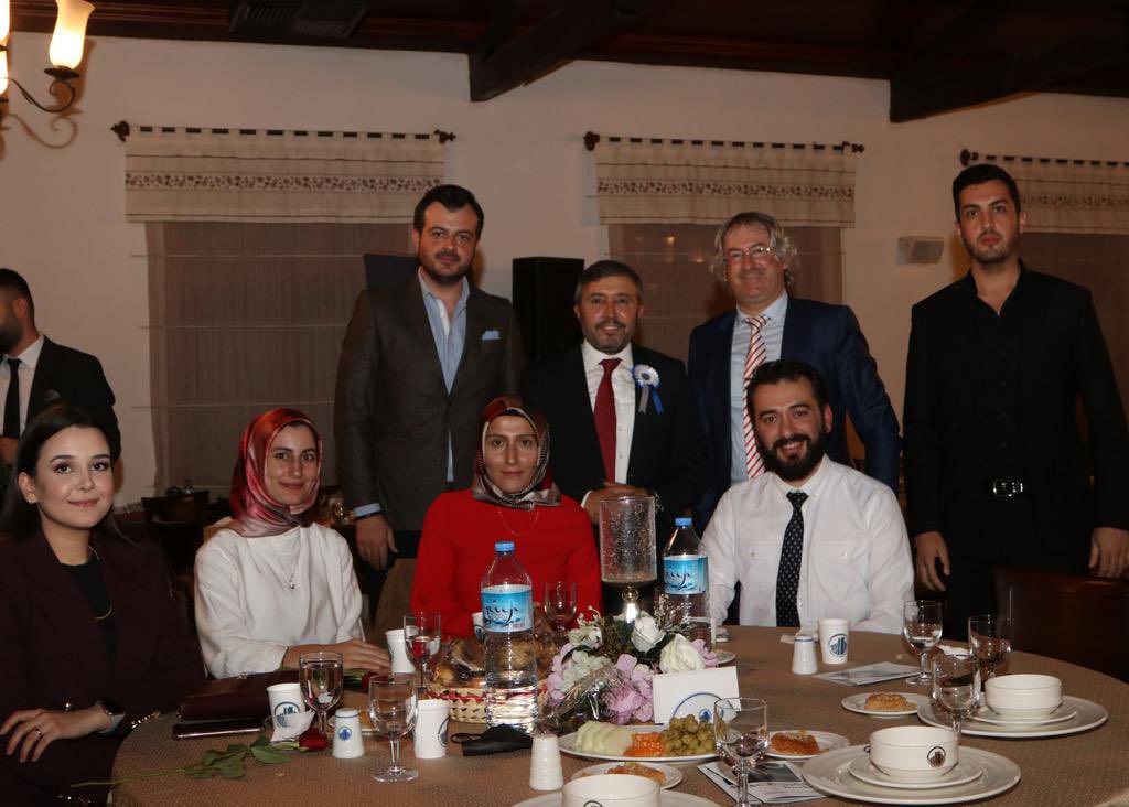 Bu vesileyle tüm meslektaşlarımızı Pazar günü gerçekleştireceğimiz kurucu genel kurulumuza bir kez daha davet ediyorum.
