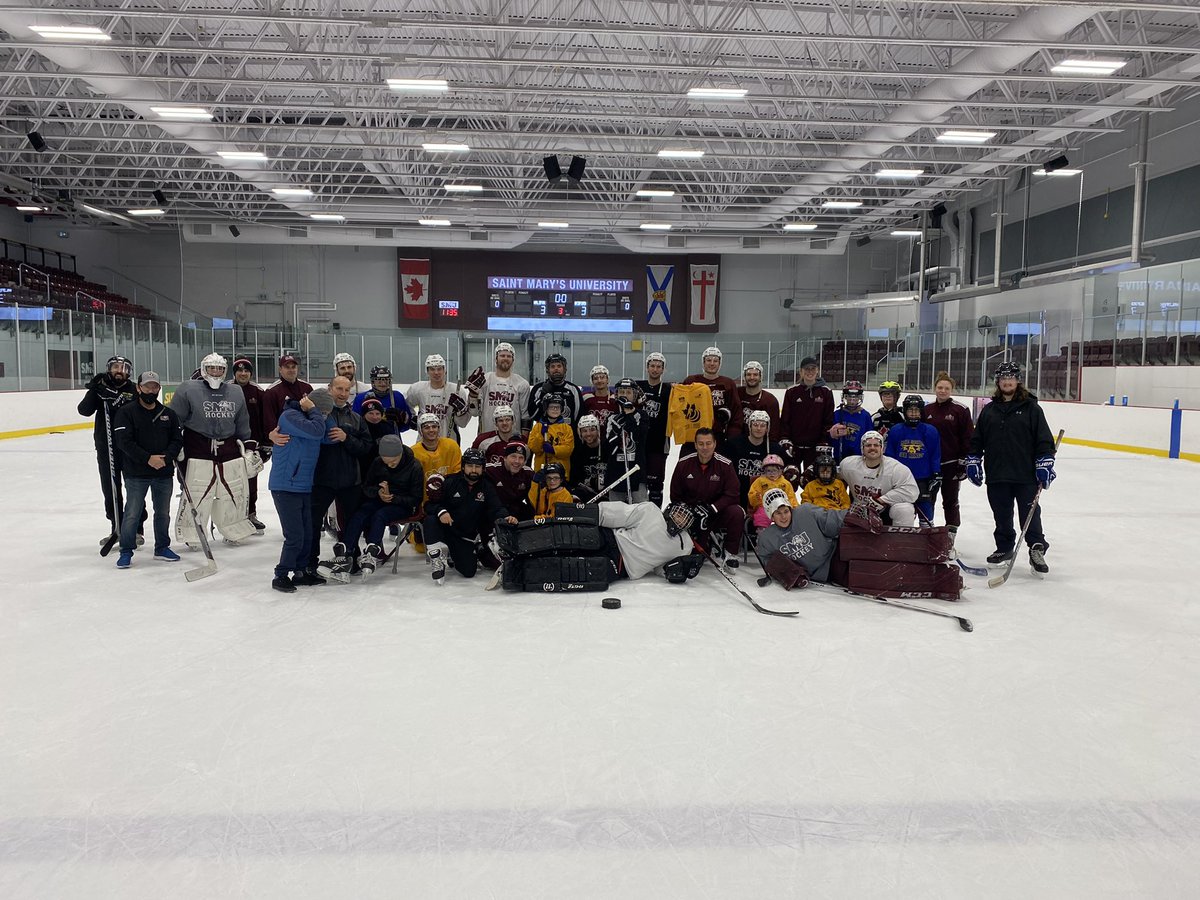 CanadianBlindHockey tweet media