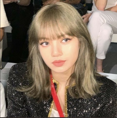 lovepinks4ever's tweet photo. #LISA  #lisapretty #lisaperfect #lisacute #lisabeautifull #LisaSunshine #LisaSuperior #LisaSweet #LisaSmile #LisaDiamond https://t.co/tzI8tFjCbd