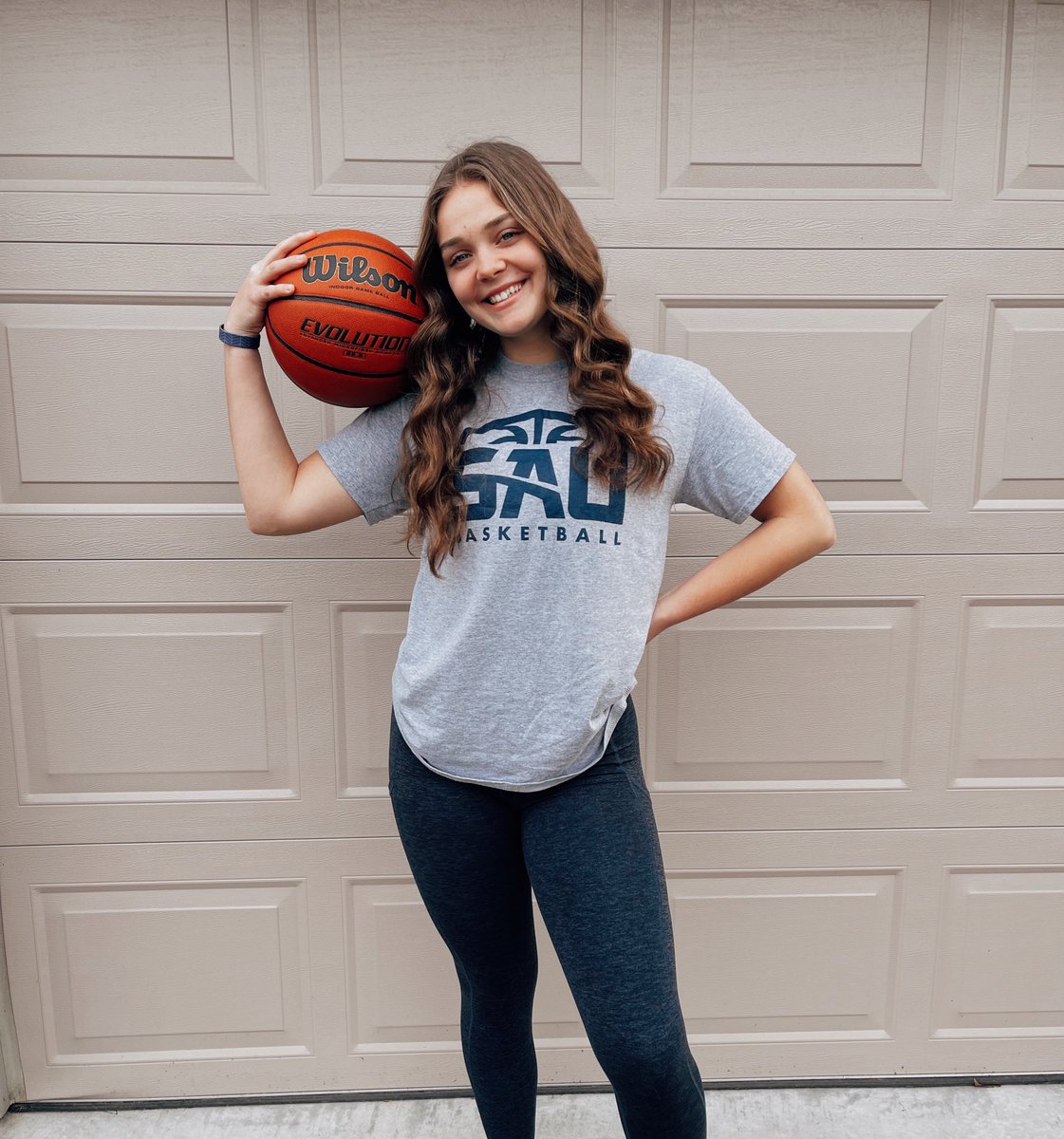 makenzy_meyer's tweet photo. committed!!! so excited @SAUCougarsWBB https://t.co/lLwCaYtMUu