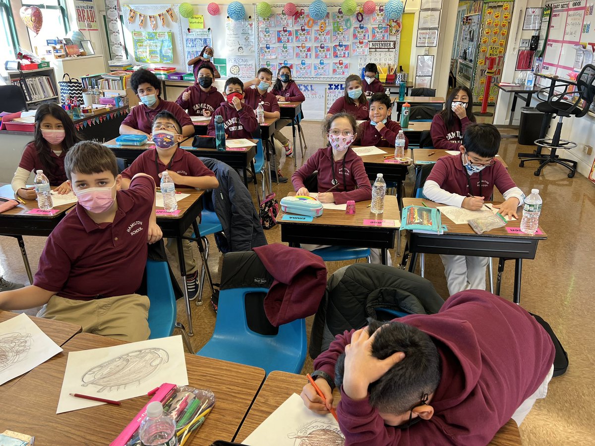 336Hamilton's tweet photo. Happy Thanksgiving!  We worked on guided drawings of a delicious turkey dinner! 🦃 https://t.co/IcVTrhFWj3