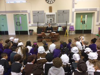 AHTSPCEDS tweet media