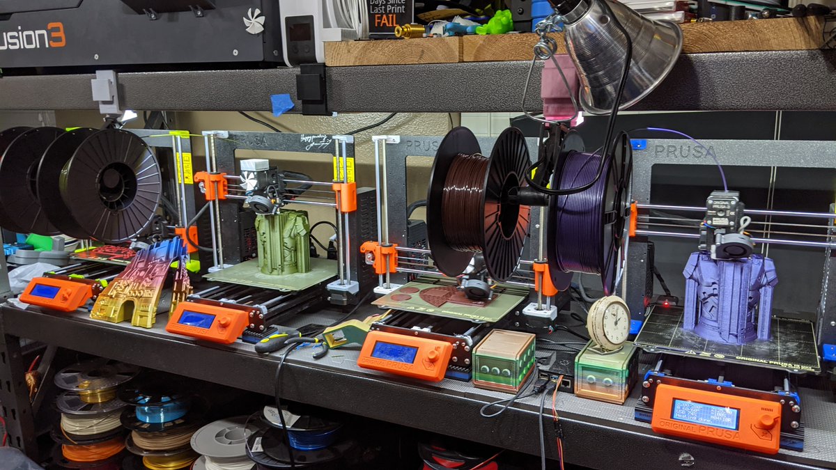 3D_Musketeers's tweet image. The #HaloInfinite multiplayer beta is up and us Musketeers have been having a BLAST! To celebrate we tried to print our own #MasterChief courtesy of @fotismint, but it had other ideas, sometimes.. To see what went wrong, tune into the next #PrintFailFriday!

#prusalive