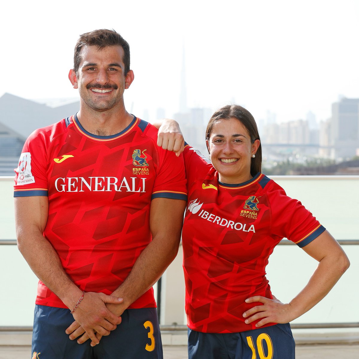 SVNSSeries's tweet photo. ✨ 𝓦𝓱𝓸𝓵𝓮𝓼𝓸𝓶𝓮 captain content 😊

#Dubai7s | #HSBC7s https://t.co/1lxH3Sv4fc