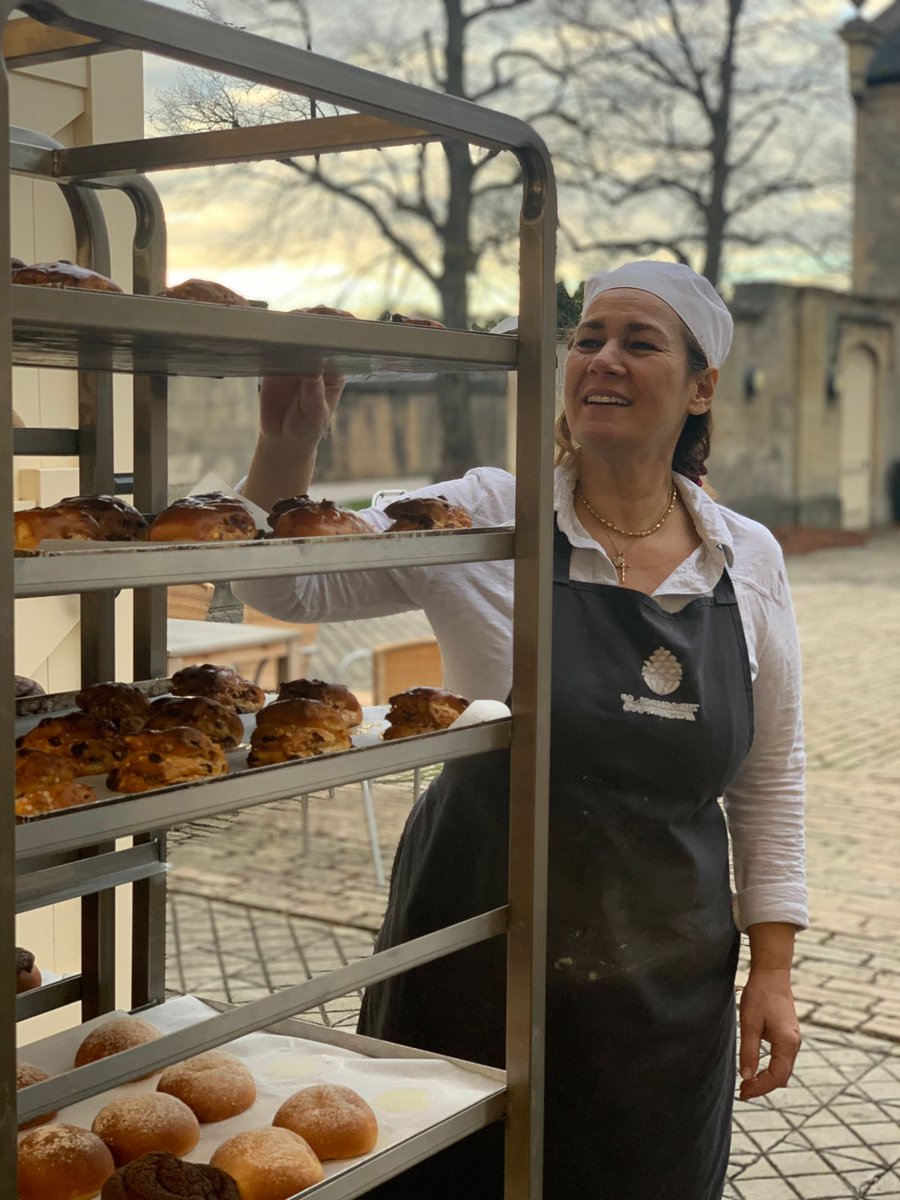 artisanschool's tweet photo. There’s been a whole lot of baking going on today. Djiana. #addip https://t.co/aQ3bnKP4ms