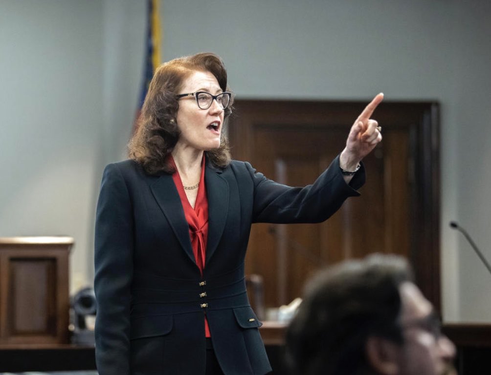 BarbMcQuade's tweet photo. Much respect for prosecutor Linda Dunikoski. Thank you for your service. https://t.co/Mo2LYk1sMy