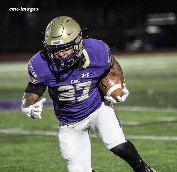 ChrisSchmitz168's tweet photo. Everyday we “huSTLin’  4️⃣ 🔥 2️⃣1️⃣ 🔥 2️⃣7️⃣ 🔥 @CBCFootball 🏈@cbccadets @CBCHighSchool #BeABrick🧱 #ShowMeBowl21🚩#newturf #samegrind #pickemup #putemdown #purplepain #CBC #cmsimages📸 https://t.co/byEA65oCcU