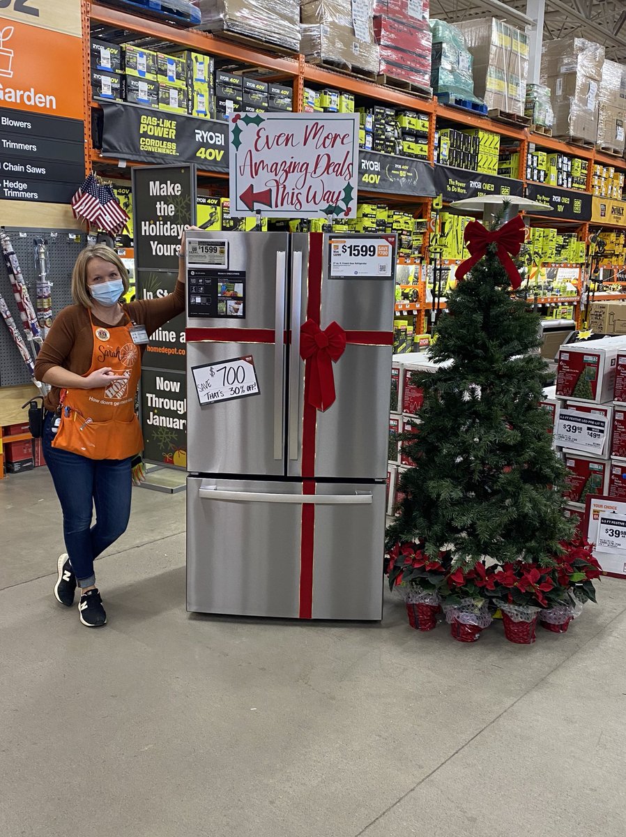 The Auburn store is ready to sell appliances this Black Friday!!! <a href="/BPlantenberg/">Brody Plantenberg</a> <a href="/AndrewB71540413/">Andrew Brown</a> <a href="/Myron50978924/">Myron</a> <a href="/P_Rod2024/">Paris</a>