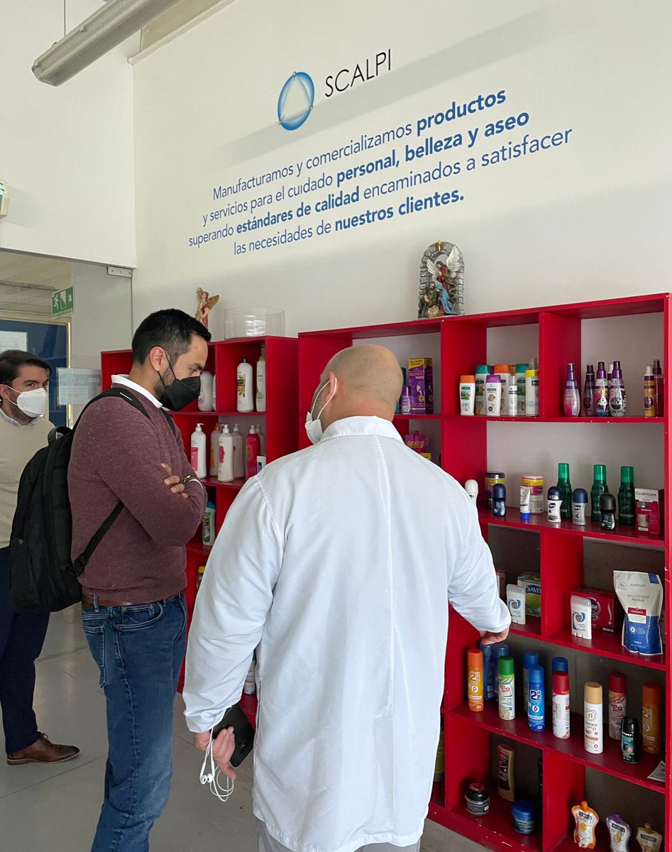 AuriPimiento's tweet photo. Esta semana 31 cías colombianas de diferentes regiones del país, tendrán la oportunidad de mostrar su oferta exportable a 2 empresas VIP de Perú interesadas en Cosméticos y pctos de Aseo,Agroalimentos y Dotación de Hogar #reactivacionsegura @PROCOLOMBIACO @JulianaVillegas https://t.co/n0e2euHrPk