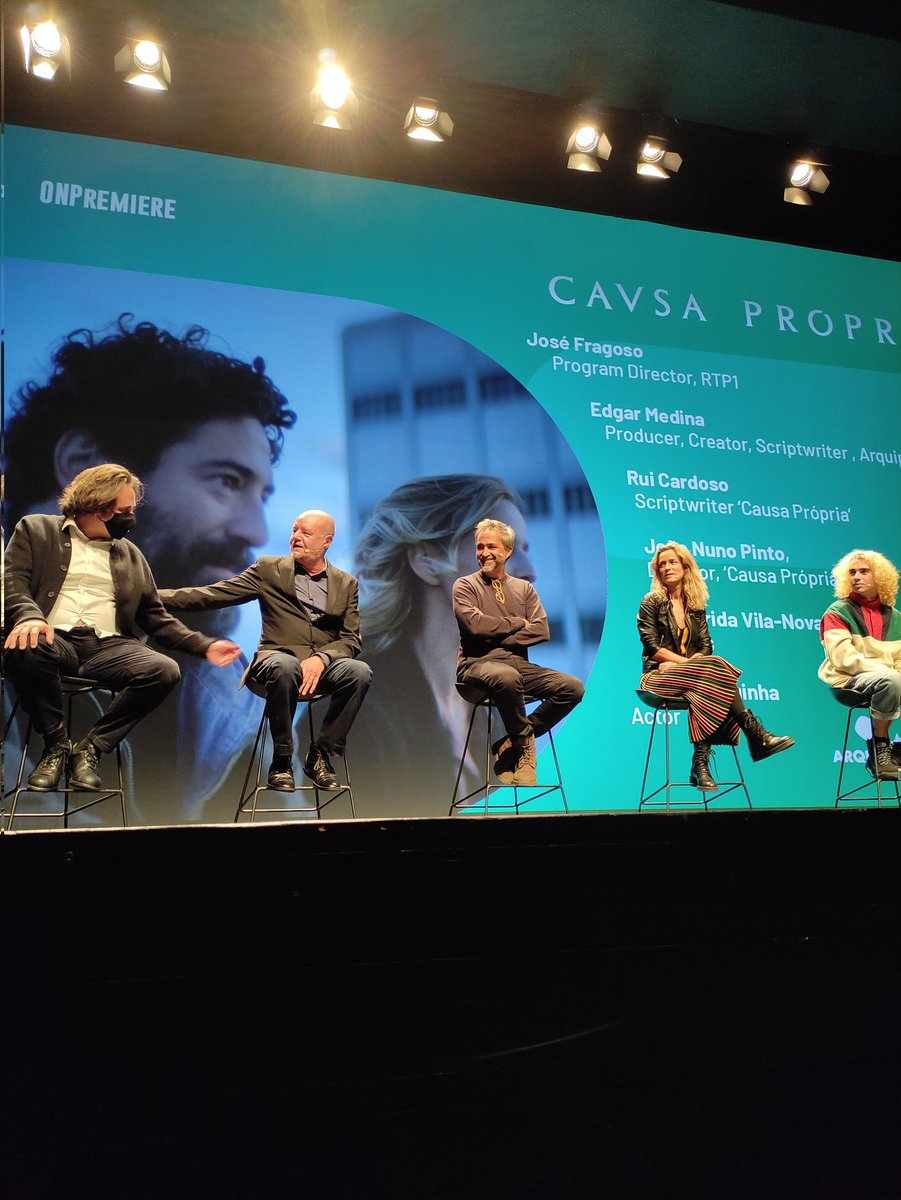 OnSeries_'s tweet photo. “Edgar Medina and @rtppt were the right partners for this project, as they supported us from the beginning" Rui Cardoso at the screening of #CausaPrópria
@rtppt 
#ONSeriesLx #ONPremiere #ArquipelagoFilmes https://t.co/iqrcE2NKG6