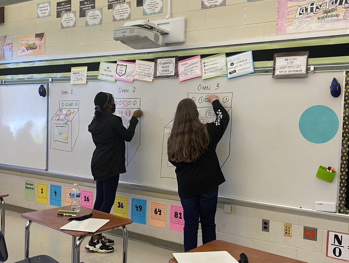 MrsLaBar's tweet photo. Turkeys in the Oven today to send us off to a well-deserved 4 day weekend. Happy Thanksgiving!🦃🍽🍁 #mtbos #pohatpride @PohatSchool @PohatPTA https://t.co/COJzAstU6r