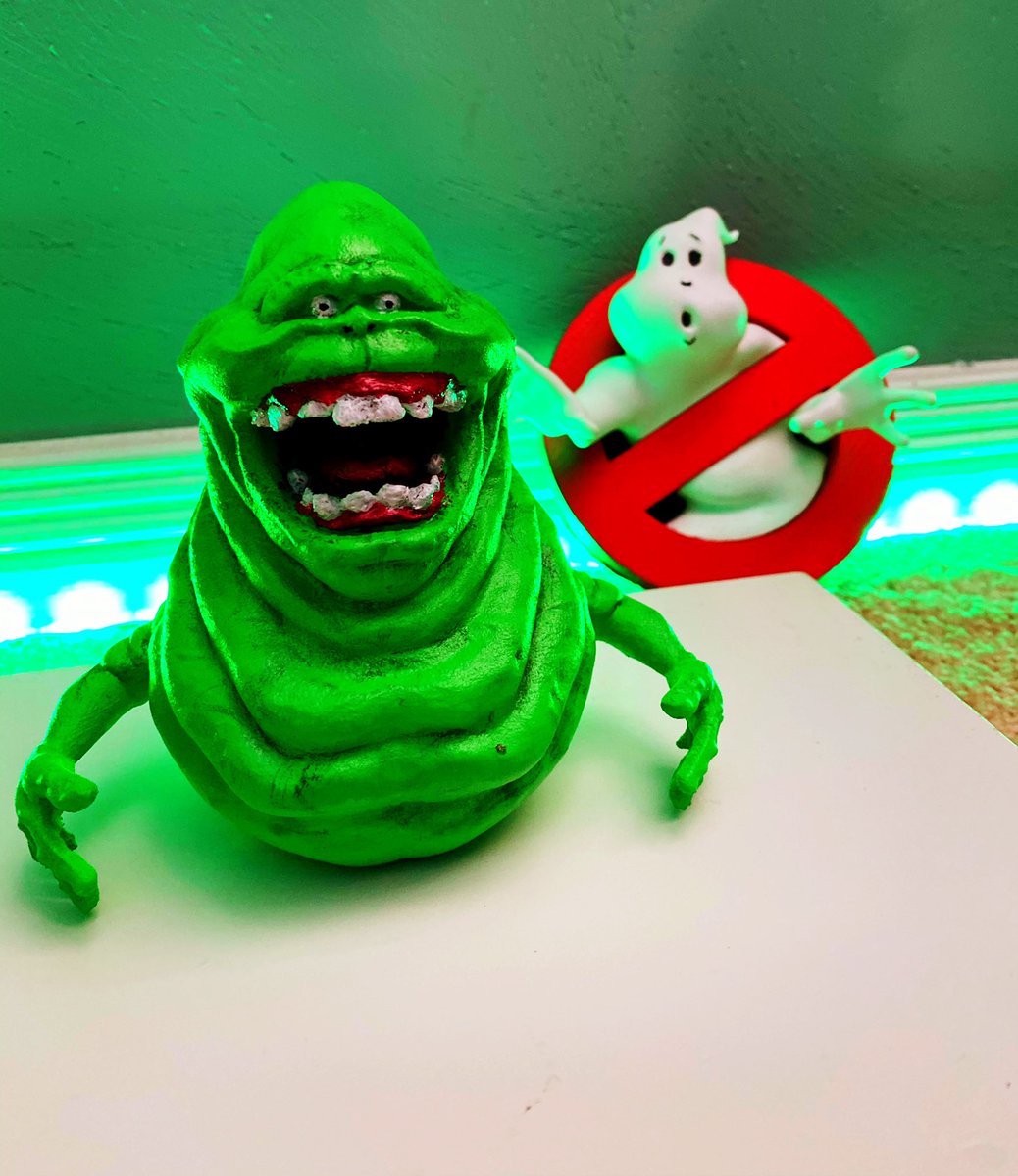 TonyKampas's tweet photo. Just finished Slimer what a 🔥🔥🔥🔥 Piece 1/1 #slimer #Ghostbusters #staypuft #protonpack #ectoplasm #pkemeter #containmentunit #staypuftmarshmallowman https://t.co/sTVXZh6hS5