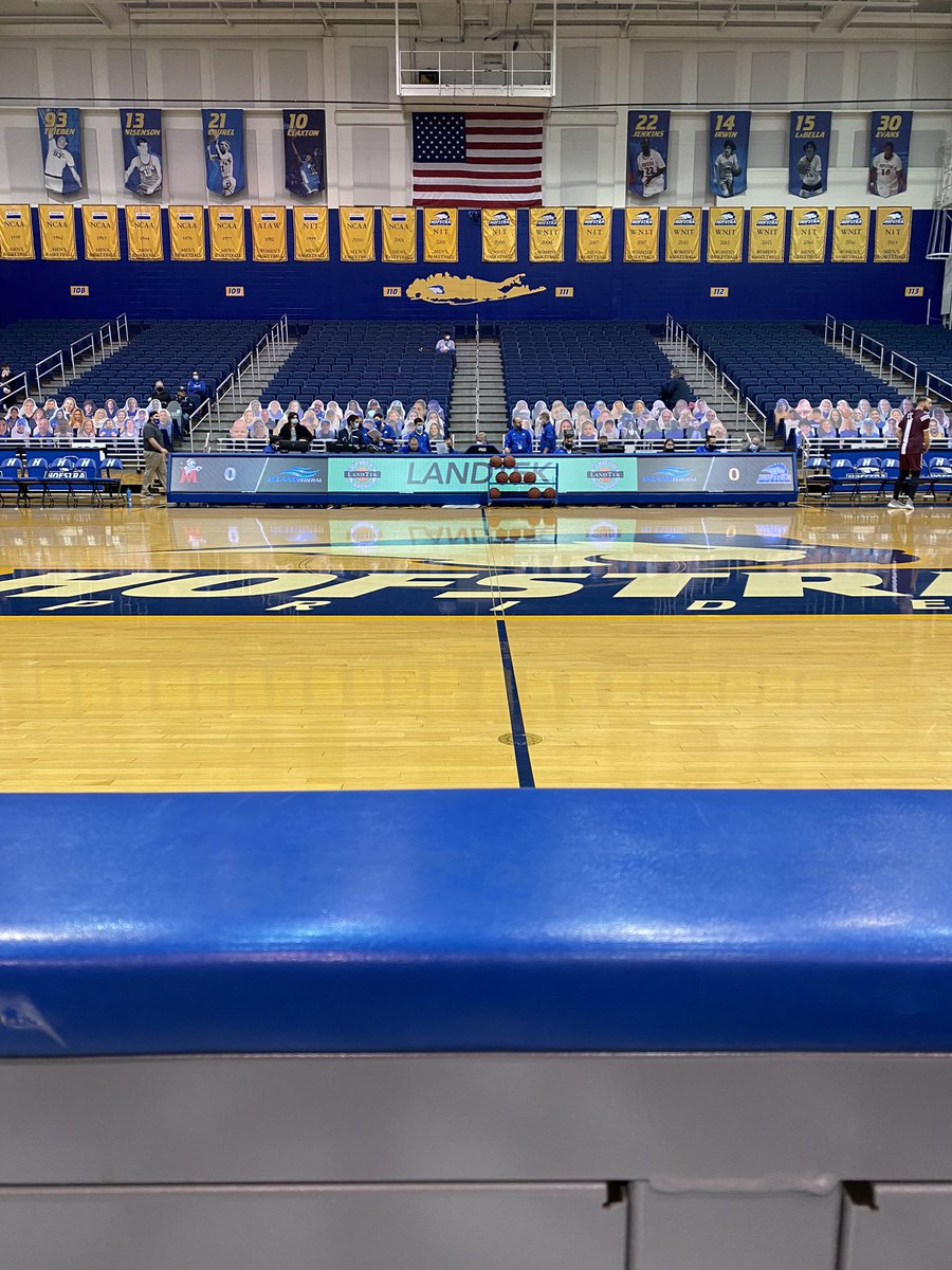 Fired up to be back at The Mack!

I’ll be on the call for most of the <a href="/HofstraMBB/">Hofstra Men's Basketball</a> home schedule this season on @FloHoops. 

Home game #1 of the <a href="/speeddeamon/">Speedy Claxton</a> era is tonight vs. <a href="/molloylions/">Molloy Lions</a>. Join us at 5:00!