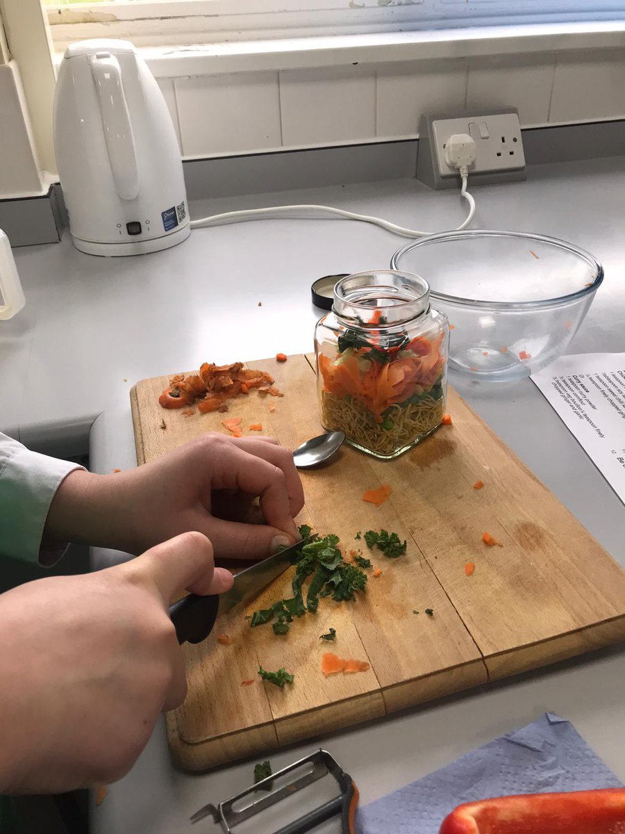 ALevelProduct's tweet photo. Great effort with the homemade pot noodle from cooking club today!! #cooking #ks3 #practical 

@QueenElizHigh https://t.co/BqPRbBMQyI