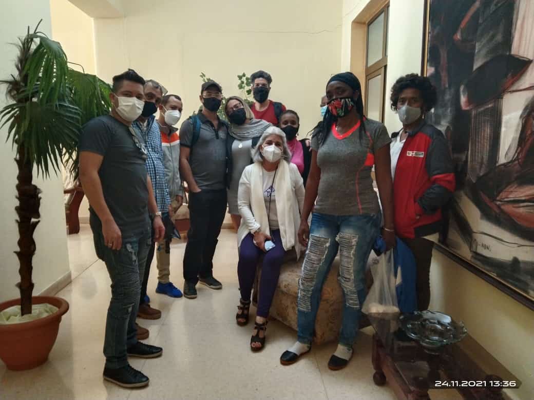 Con motivo del Aniversario 60 del <a href="/CubaSNTECD/">SNTECD Cuba</a>, la dirección universitaria reconoció en el día de hoy a un grupo de secretarios sindicales destacados. Quedó reafirmado una vez más que siempre podrá la <a href="/universidad_uci/">Universidad de las Ciencias Informáticas</a> contar con su Buró Sindical.