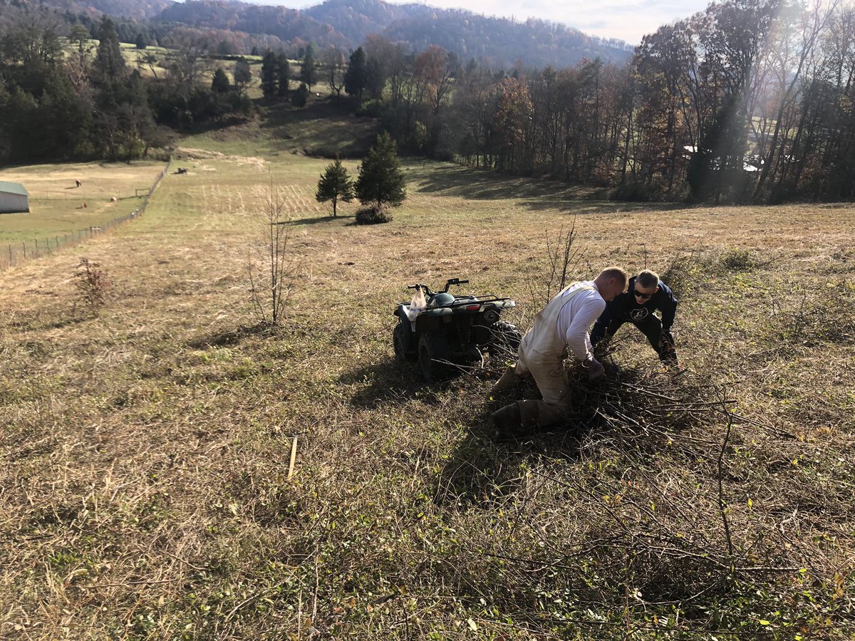 DarylChandler's tweet image. The winter project is 75% done! These guys worked their tails off today! @BryceSutton @masonchandler02