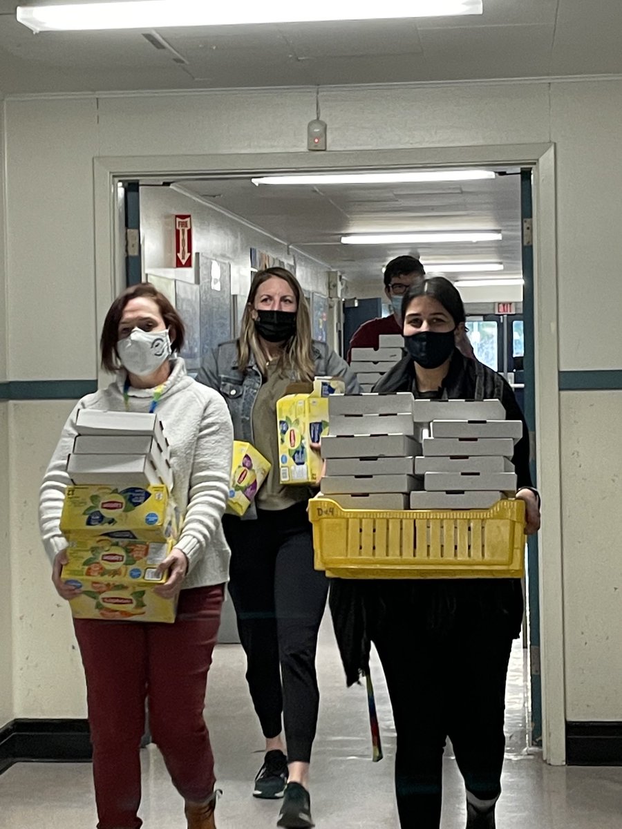 An exciting day working together with our grade 6 and 7 students to begin the journey towards a positive leadership mindset. What does kindness really mean, and how do we embody it? #sd38learns