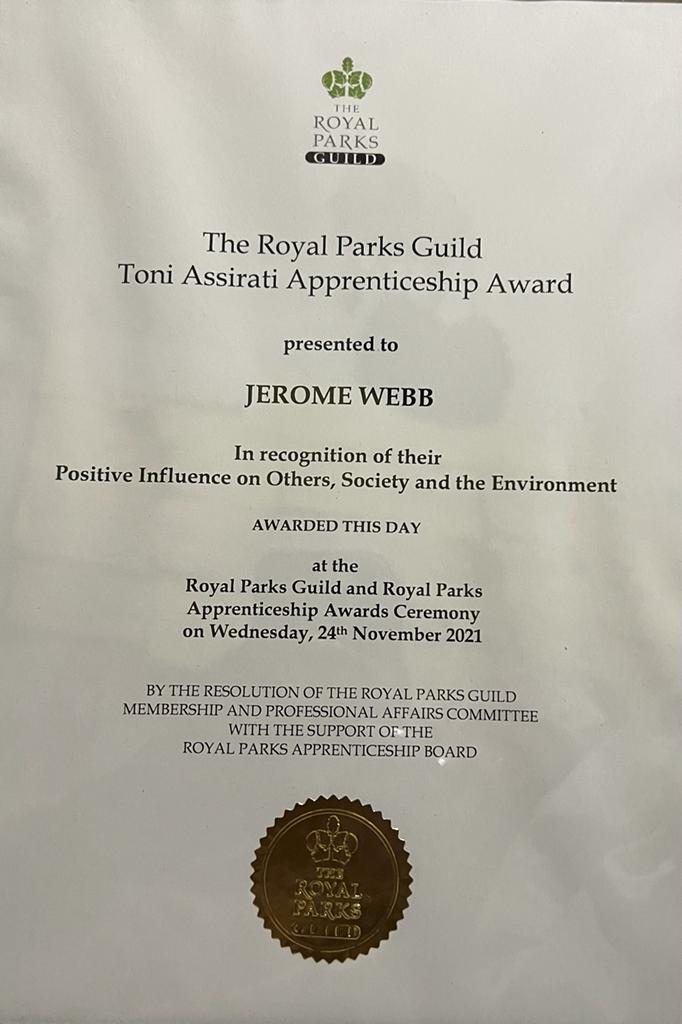 So grateful to have won the Toni Assirati Apprenticeship Award @TRPGuild7. I just want to say #neverforgettosaythankyou 

Thanks <a href="/theroyalparks/">The Royal Parks</a> and <a href="/capelmanor/">Capel Manor College</a> for acknowledging that passion that I am.

#gratitude #recognition #MentalHealthAwareness #NeverGiveUp