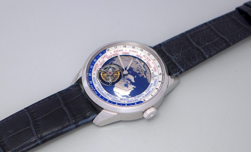 PuristSPro's tweet image. #JaegerLeCoultre #Geophysic #UniversalTime Tourbillon.
tinyurl.com/yyyh5v3w #JaegerLeCoultre #TrueSecond