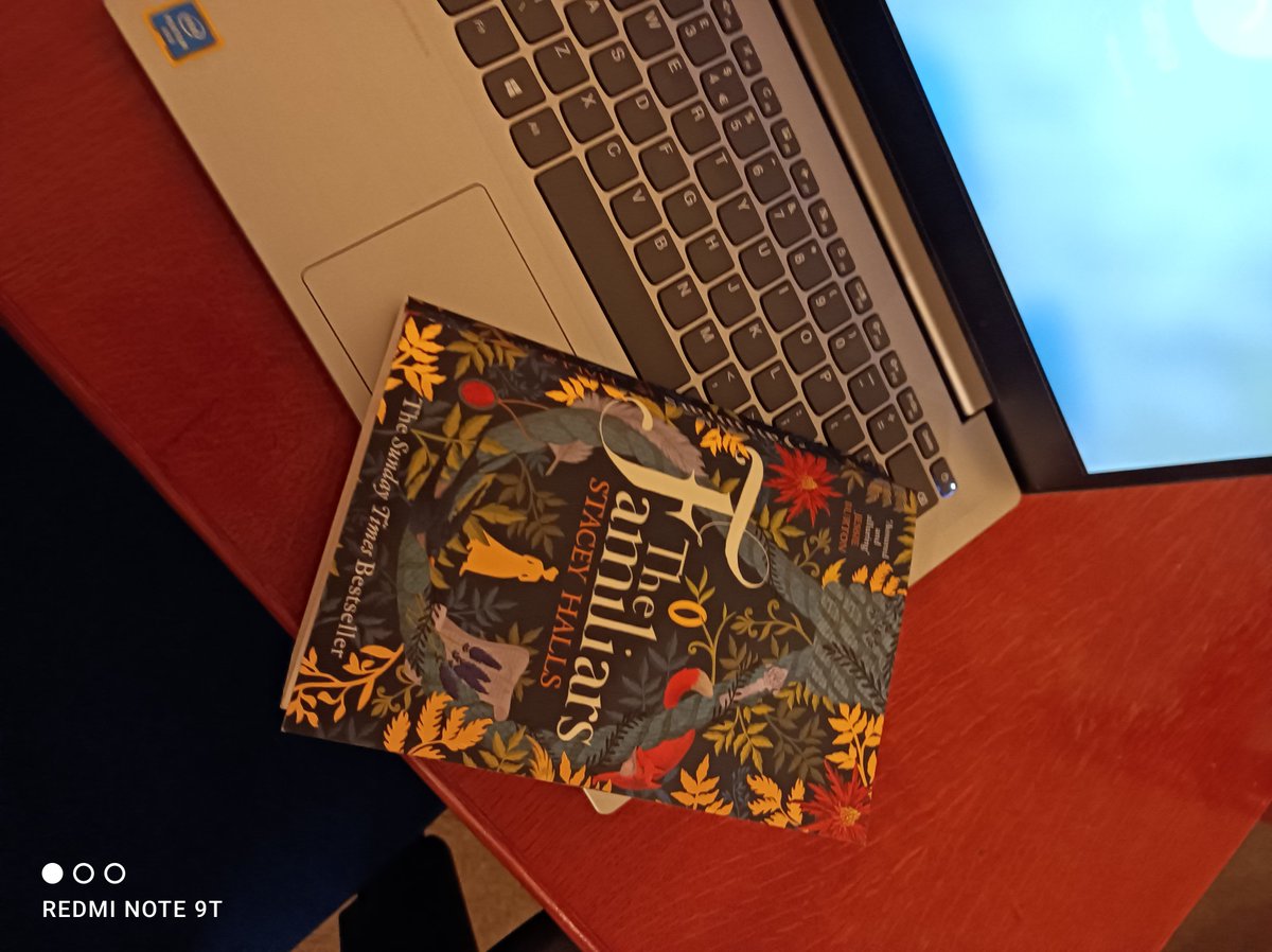 TRHitchman's tweet photo. A really enjoy read... My review of The Familiars by Stacey Halls

https://t.co/PWS1hzMYo0 https://t.co/xSTWBFfz6Y