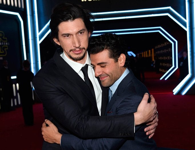 poestardust's tweet photo. thinking about hugging oscar isaac https://t.co/L1gYR2oUo1