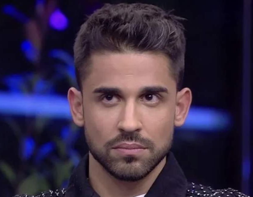 albafxdez's tweet photo. ¿ De que parte estás ?

❤️ Luca Onestini 

🔁 Miguel Frigenti 

#CrisLu24N #Secret24N #SecretStory https://t.co/Bee0YUGvRd