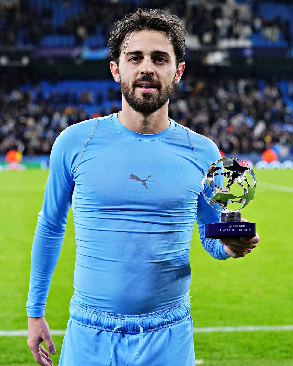 B24PT's tweet photo. MVP 🌟 @BernardoCSilva https://t.co/7xxD8FX3f1